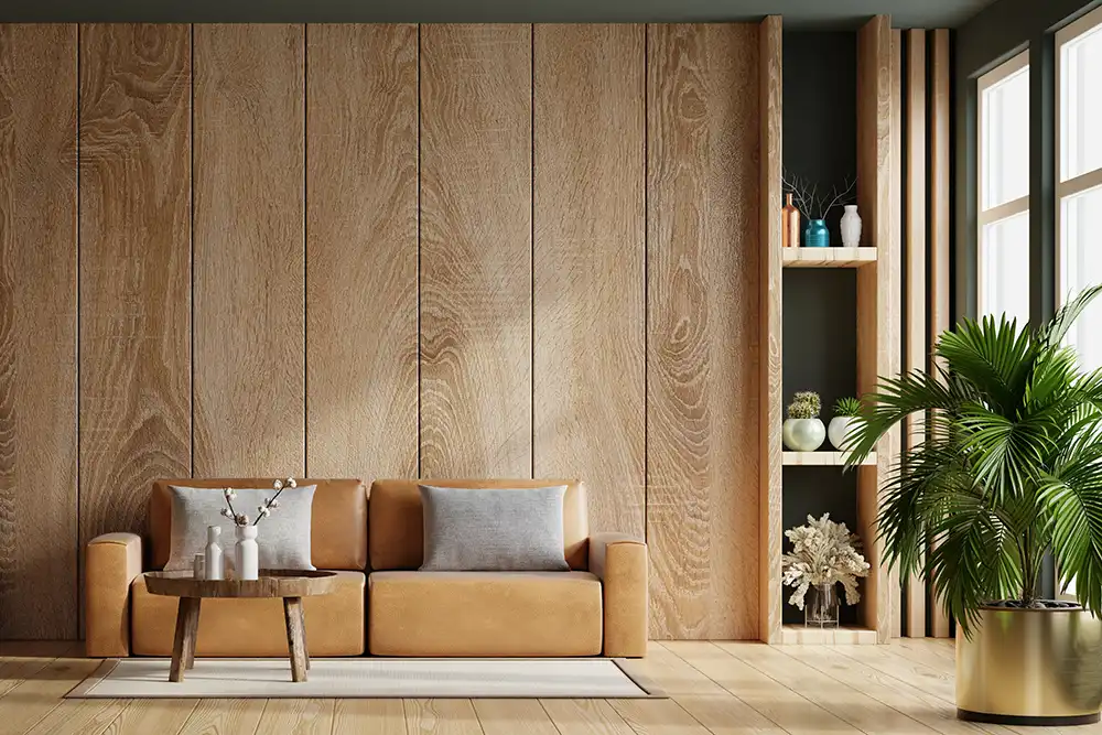 Innenraum-Wandmodell für Wohnzimmer mit Ledersofa und Dekoration vor Holzwandhintergrund